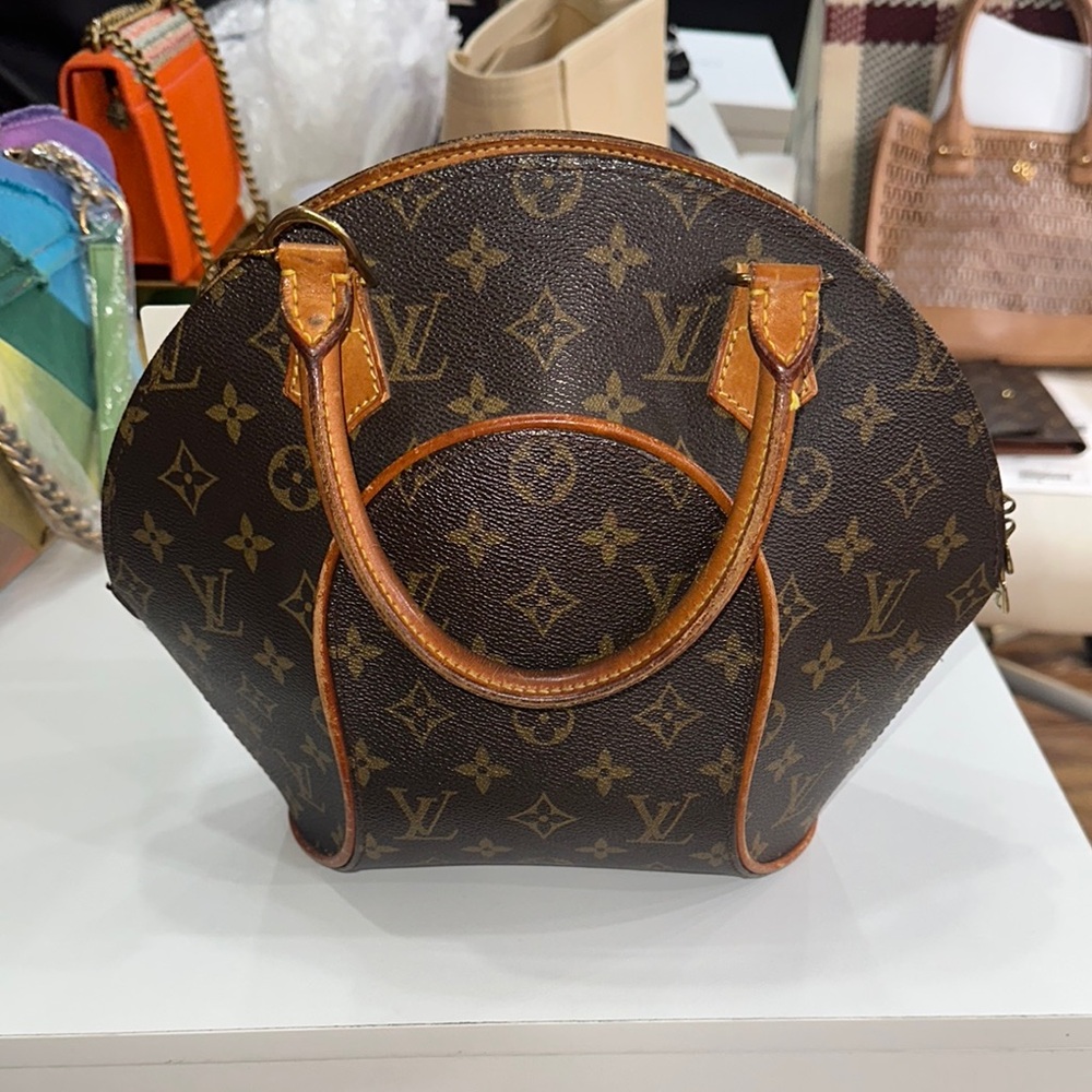 Louis Vuitton Brown Monogram Shoulder Bag